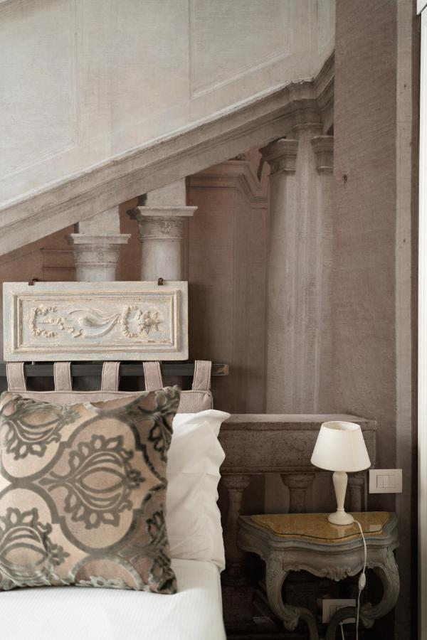 Bdb Rooms Trastevere Rome Bagian luar foto