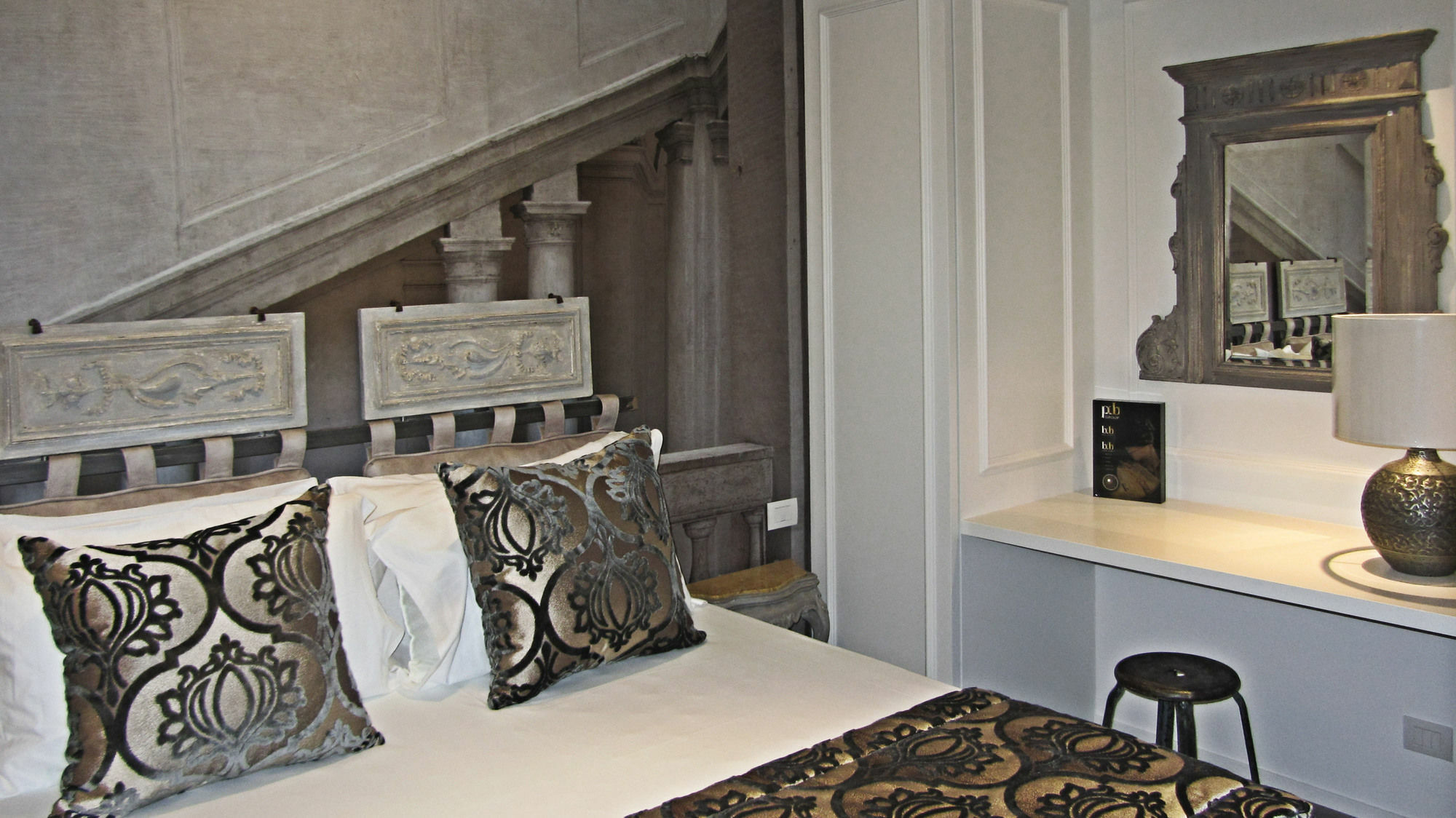Bdb Rooms Trastevere Rome Bagian luar foto